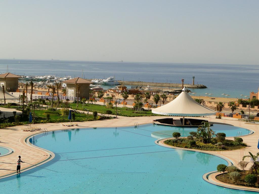 Porto Sokhna Apartment Powered By Amer-Group Family Only Ain Sukhna Exterior photo